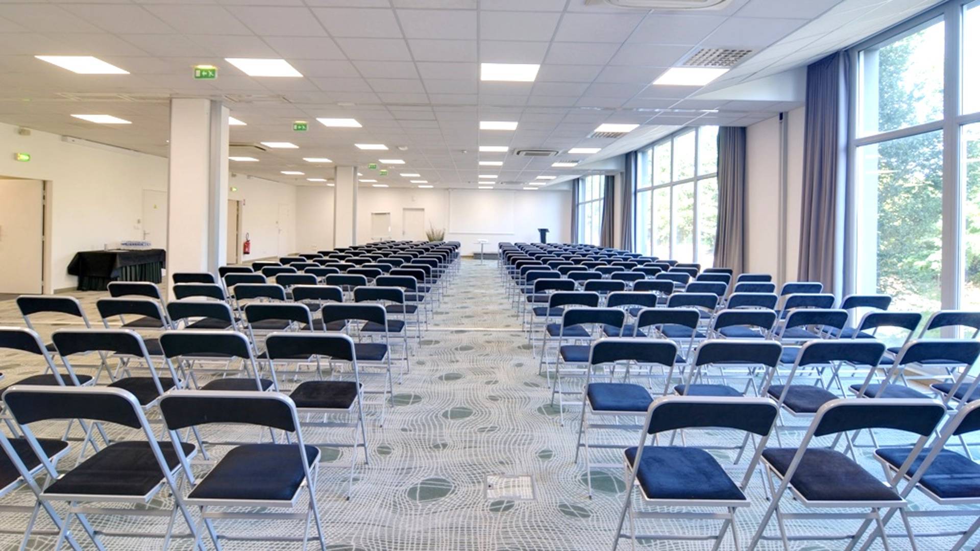 Salle de réunion plénière | Sure Hotel Nantes Beaujoire