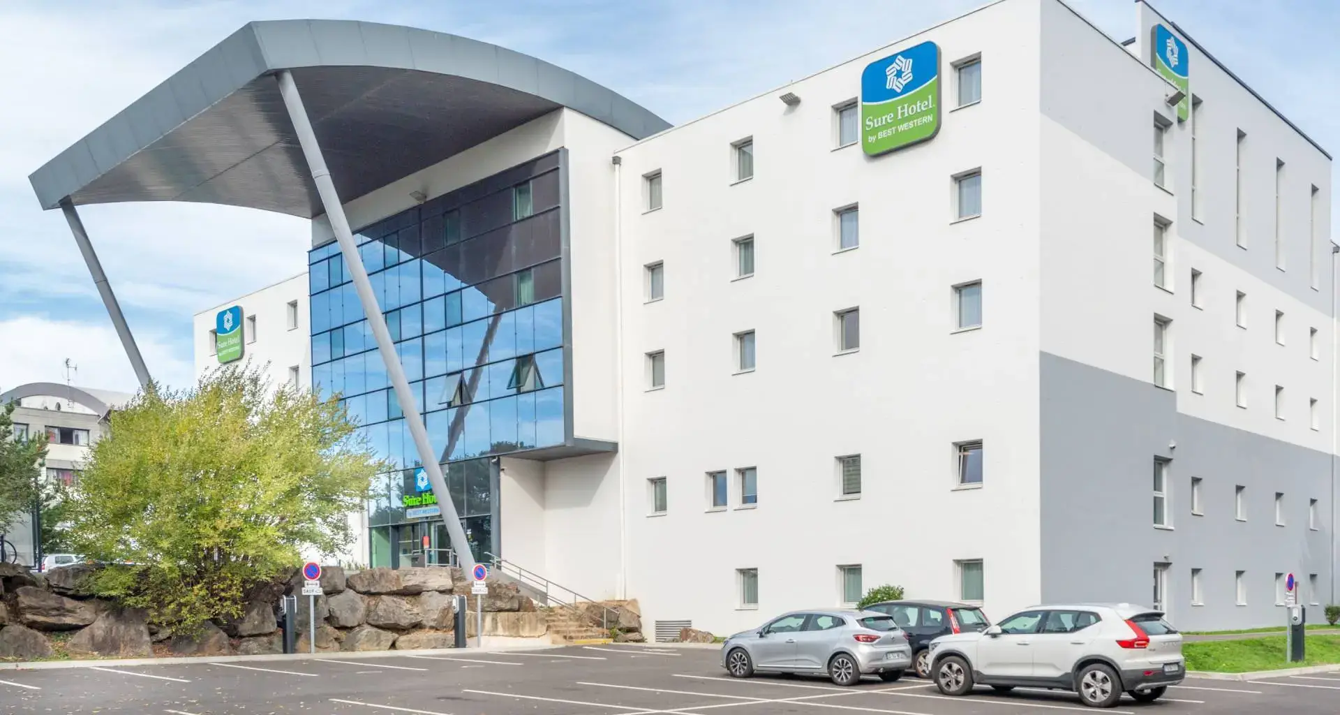 Façade Sure Hotel Nantes La Beaujoire 